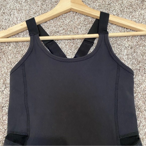 Beyond Yoga Triple Mesh Silhouette Tank Top - Picture 2 of 8
